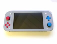 Nintendo SWITCH LITE Konsole Hellgrau "Pokémon Zacian Edition" (SWITCH)